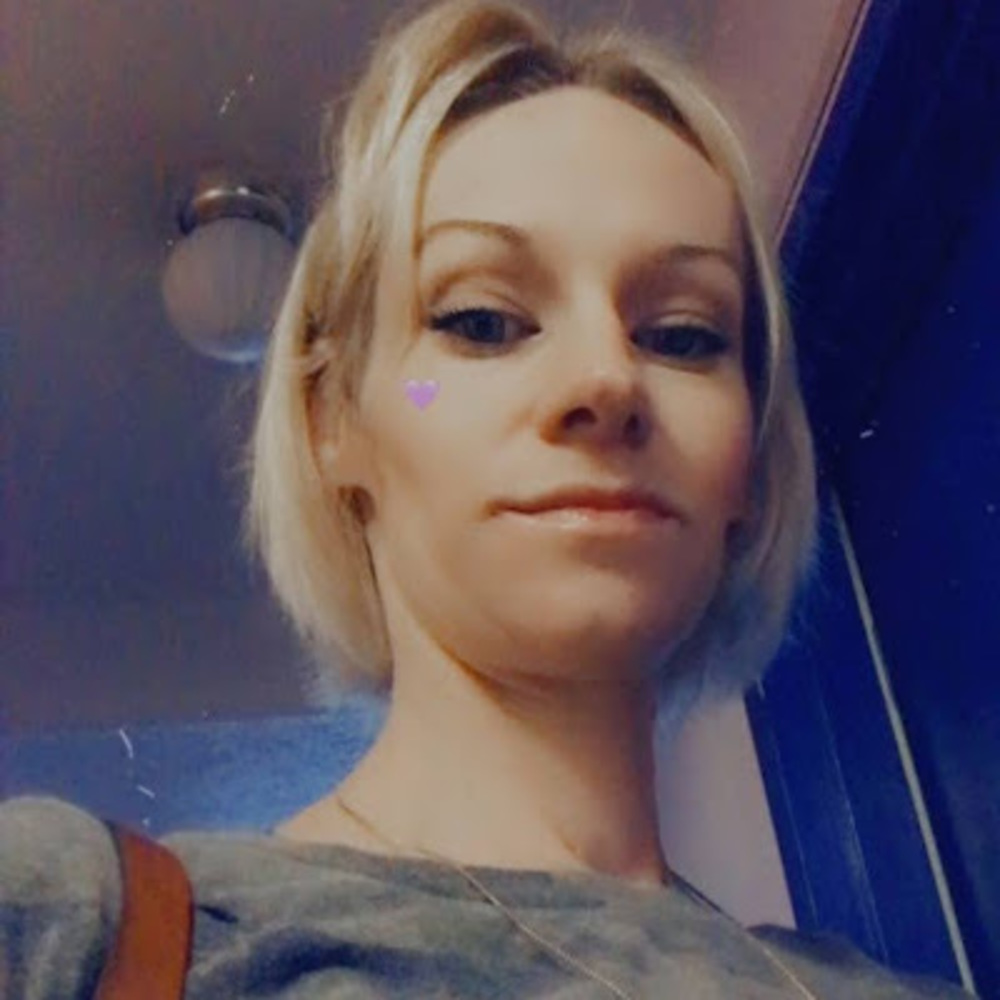 Meet your Posher, Tiffany